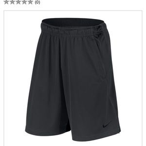 NWT Nike dryfit shorts size L
